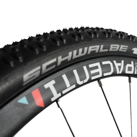 Forza 700c Wheelset, Centre-lock Disc brake, 12mm, Shimano